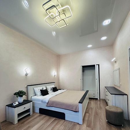 Apartment Forum, Центр Lviv Dış mekan fotoğraf