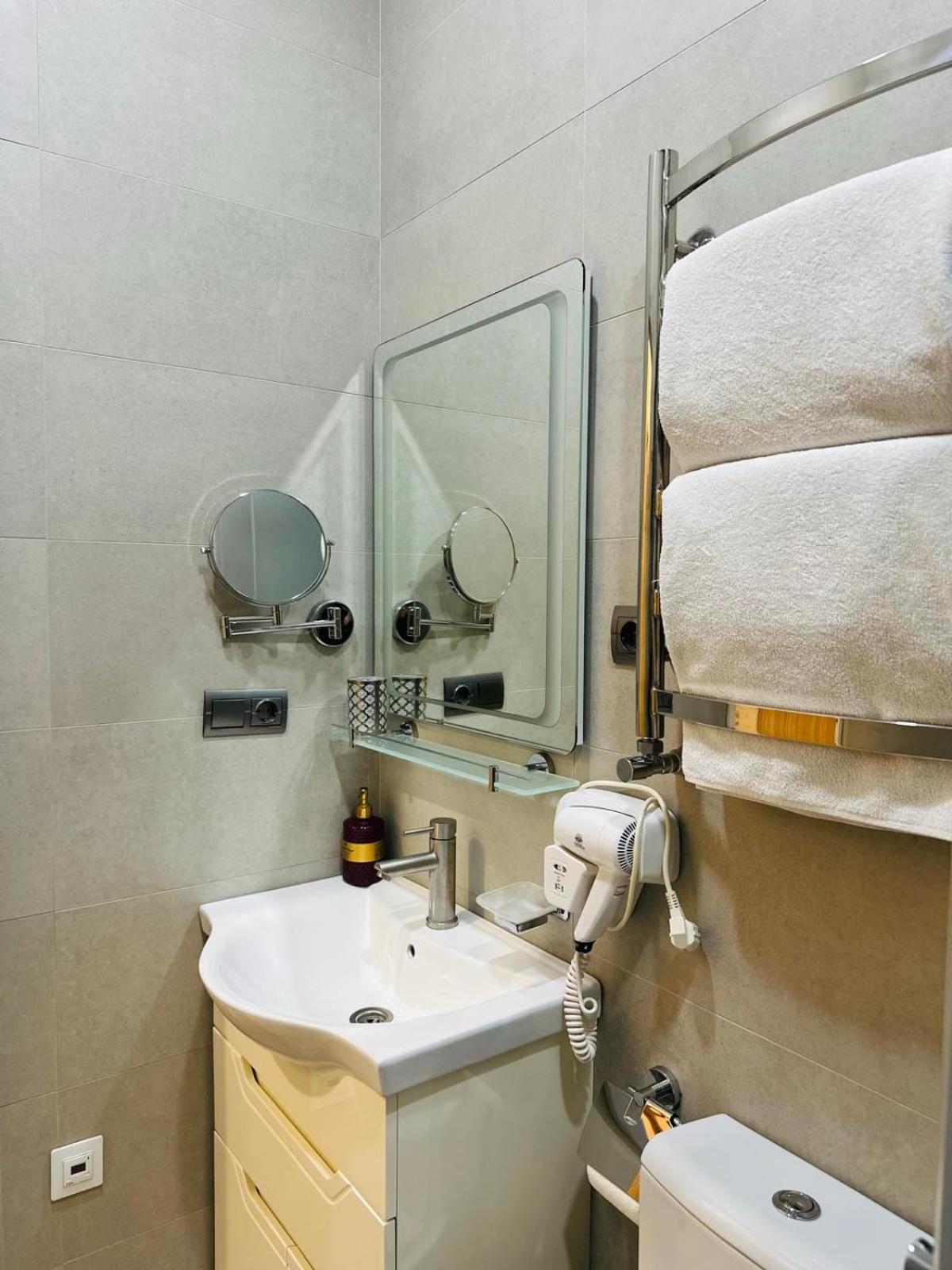 Apartment Forum, Центр Lviv Dış mekan fotoğraf